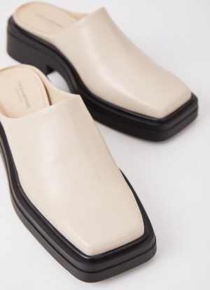 Dámské Mules Vagabond Eyra Krém | CZ VG3-62126C2